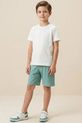 Conjunto de camiseta em meia malha e bermuda em cotton jeans
